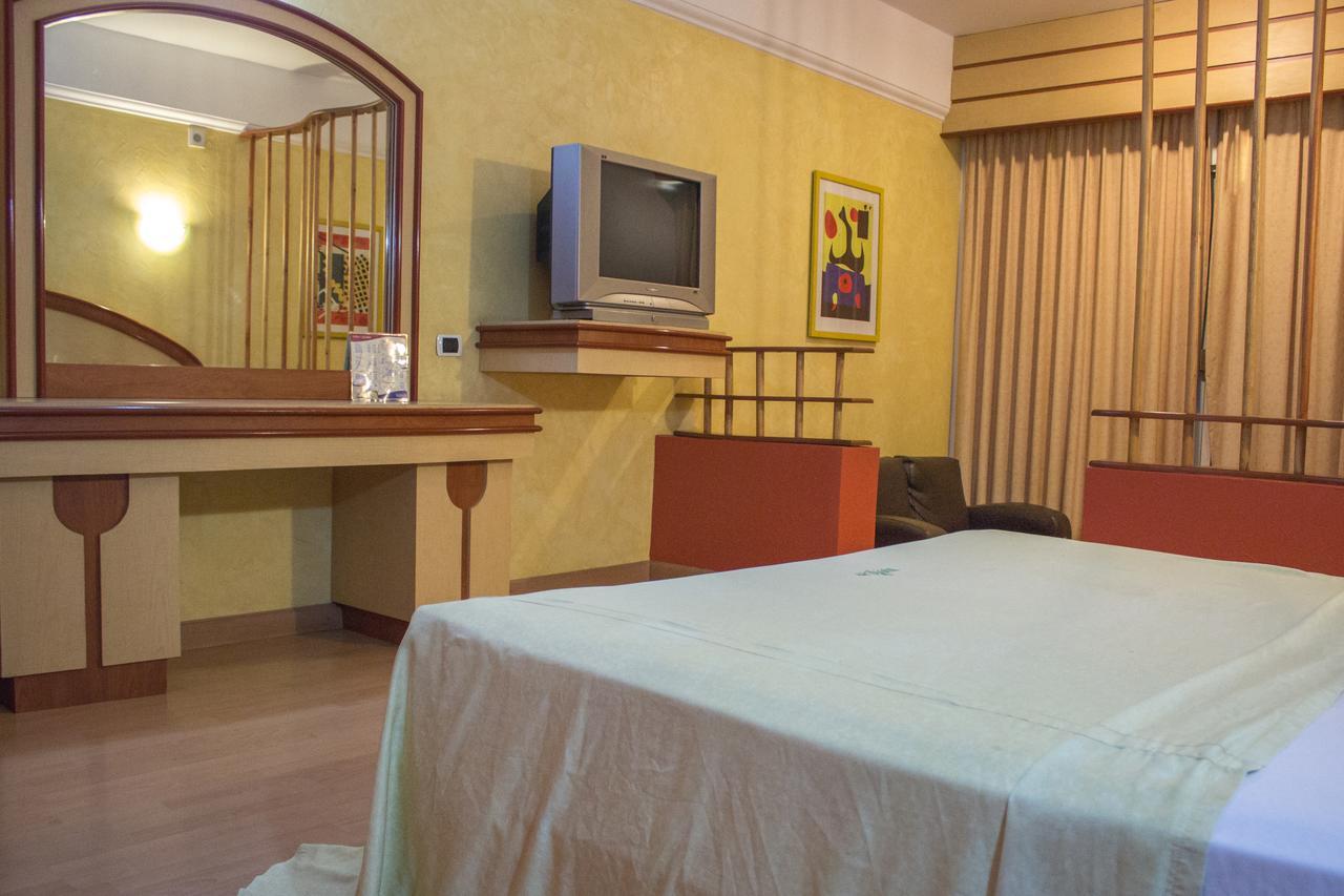 Autohotel Ilussion Córdoba Exteriér fotografie