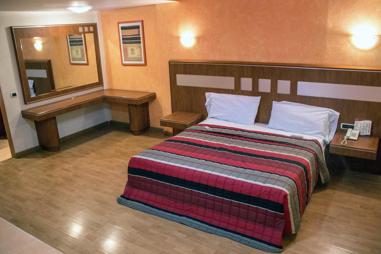 Autohotel Ilussion Córdoba Exteriér fotografie